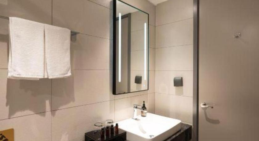 Home Inn Kunming Baita Road Exterior photo